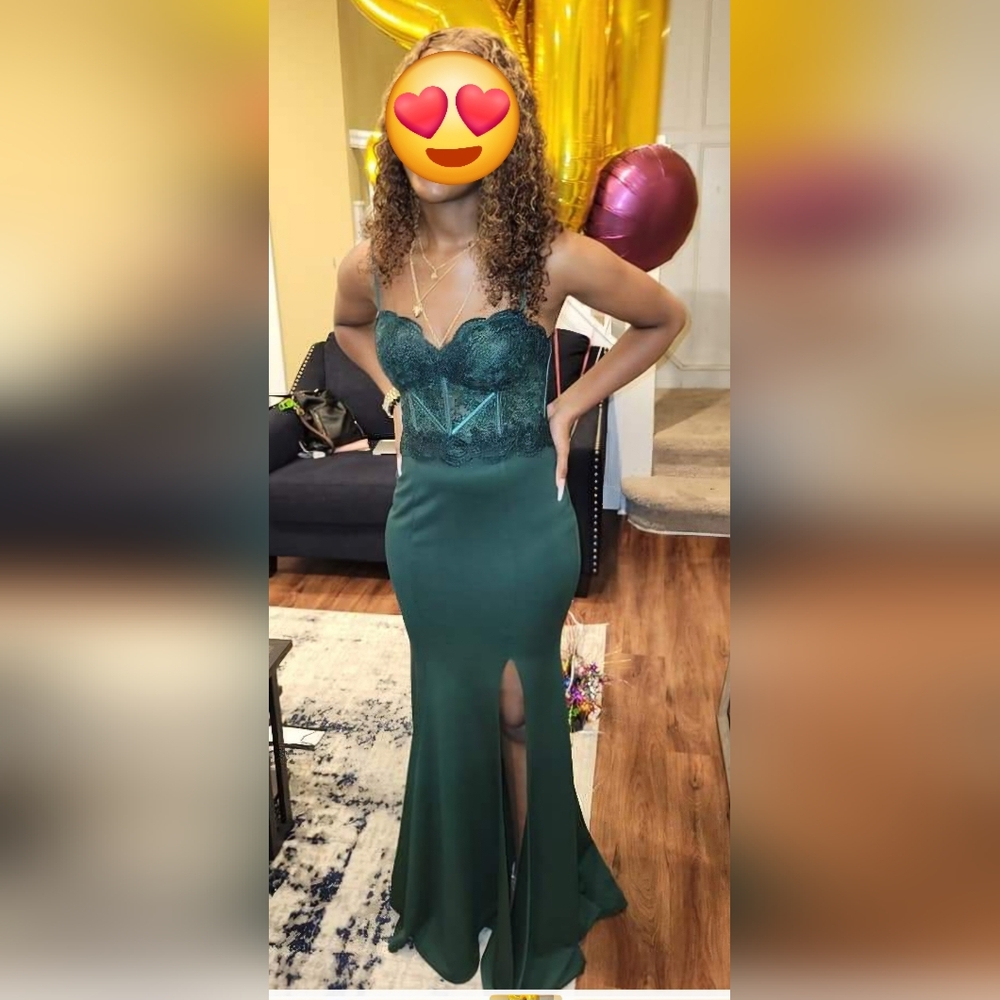 MUST GO!!! Hunter Green Boubou Prom dress Small